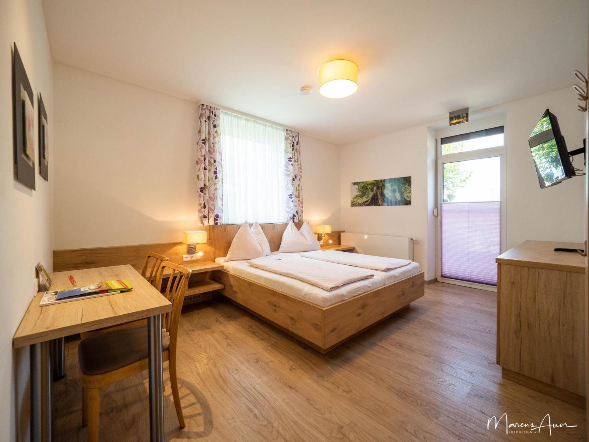Pension Ehrenfried - Hotel Garni Kindberg Room photo