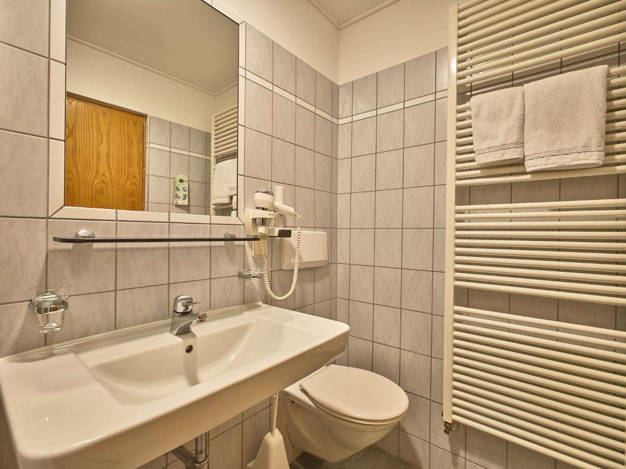 Pension Ehrenfried - Hotel Garni Kindberg Room photo